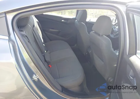 2018 Chevrolet Cruze Lt Auto z USA, uszkodzony, nr VIN 1G1BE5SM0J7153888